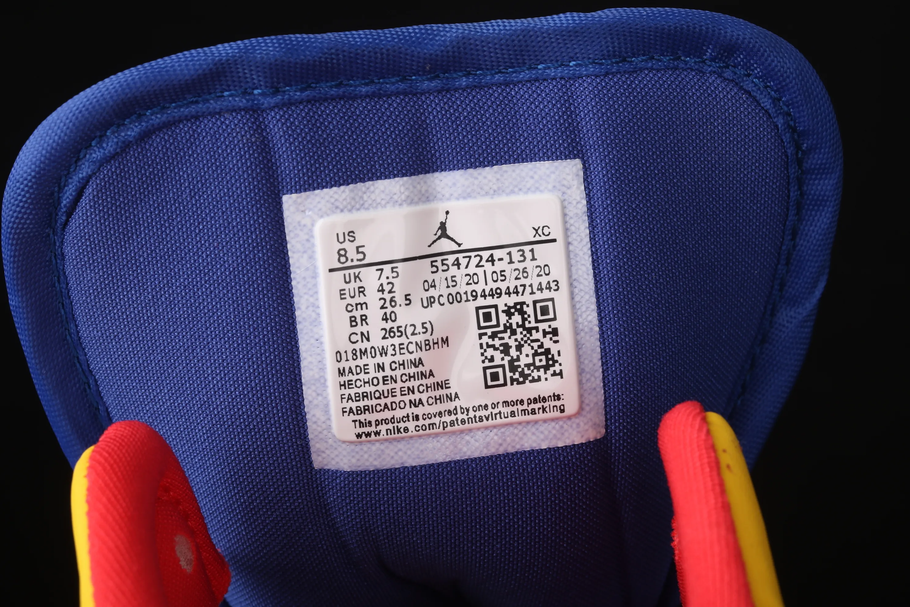 All categories Air Jordan Jordan series basketball shoes Air Jordan 1 Mid Air Jordan 1 Mid AJ1 Joe 1 mid-top white, yellow and blue color 554724-131